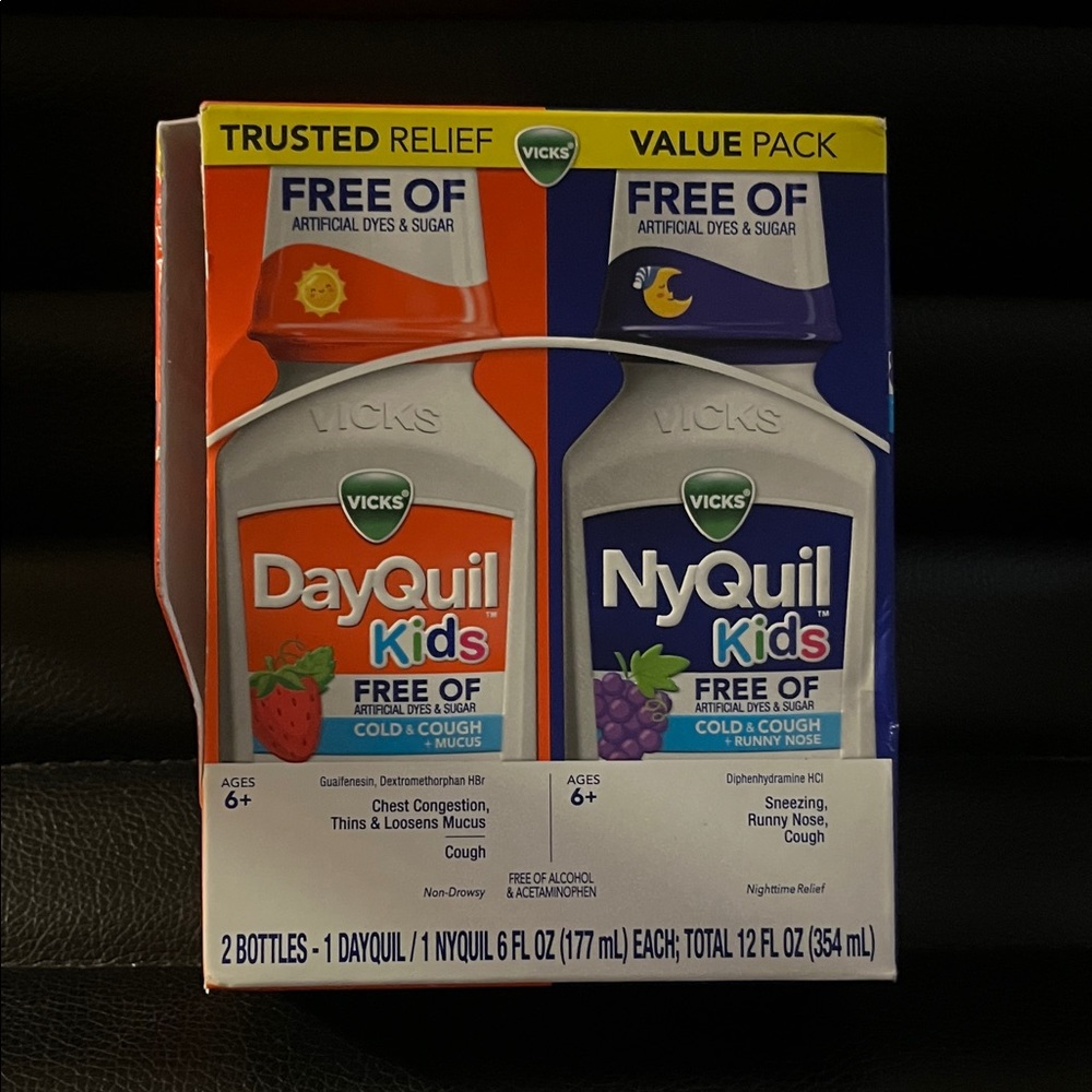 Vicks DayQuil and NyQuil Kids Cold & Cough Relief Pack
